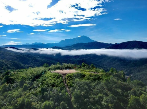 Pemandangan_Bukit_Perahu.png